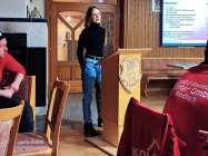 Theresa Adler, Turnabteilung